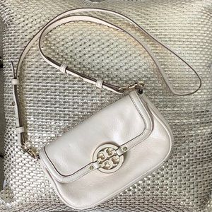 Tori Burch Cream and Gold Crossbody Purse